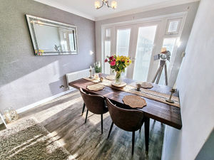 Photo 7- click for photo gallery